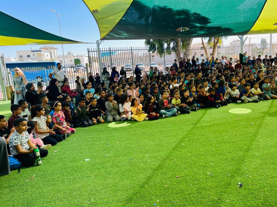الجماهيري كسيفة يختتم سلسلة عروض وفعاليات ترفيهية في كافة المدارس في كسيفة 